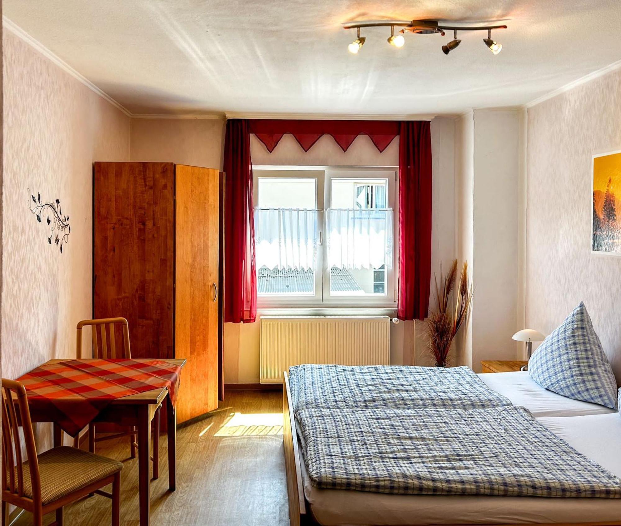 Gaestezimmer Bruno Bremm Bagian luar foto